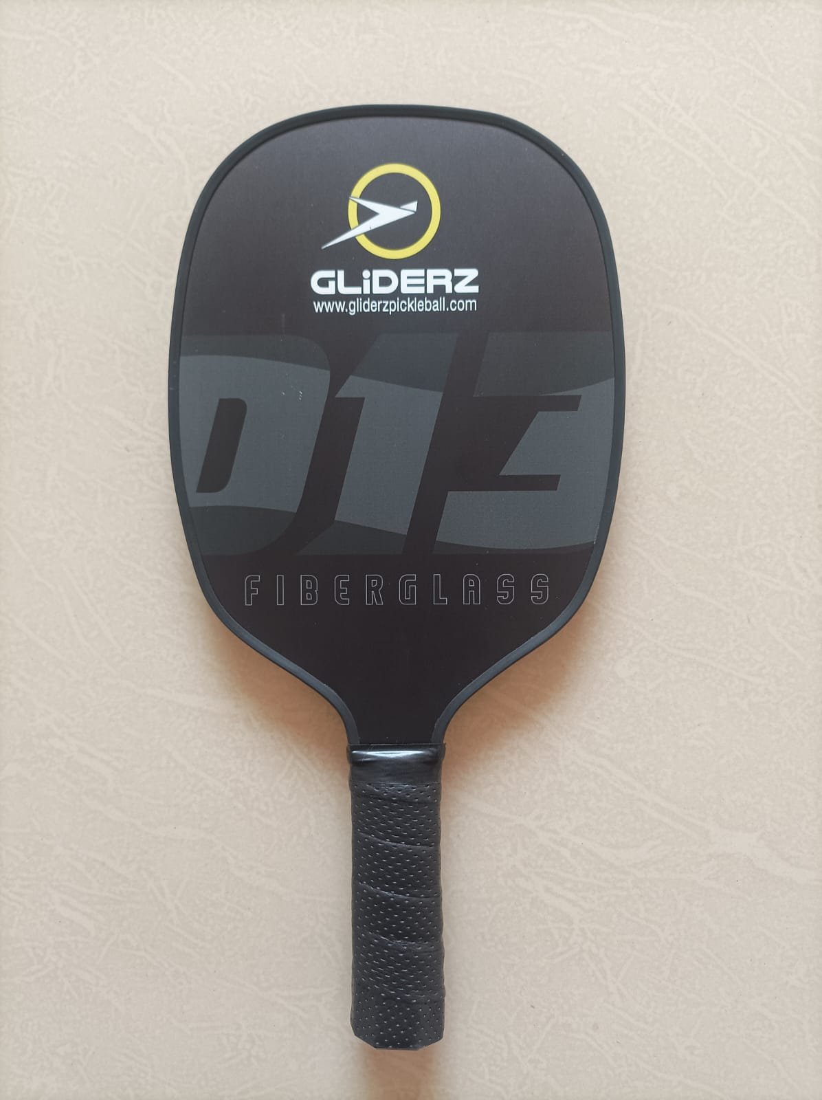 Fiberglass Pickleball paddle 1 – Gliderz.jpeg